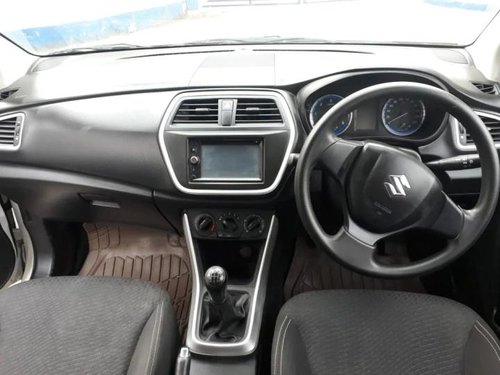 Used 2016 Maruti Suzuki S Cross MT for sale in Kolkata 