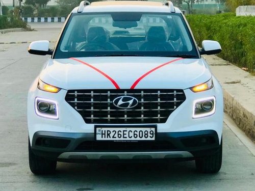 Used Hyundai Venue 2019 MT for sale in New Delhi 