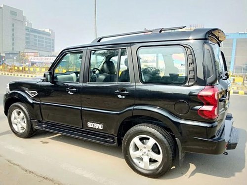 Used 2018 Mahindra Scorpio MT for sale in Ghaziabad