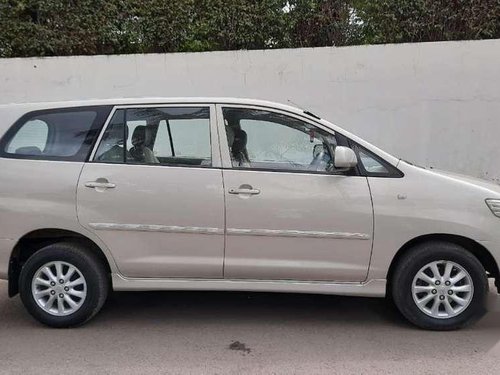 Used Toyota Innova 2012 MT for sale in Kolhapur 