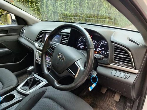 Used 2018 Hyundai Elantra MT for sale in Mumbai 