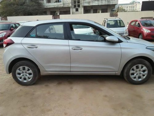 Used 2017 Hyundai i20 MT for sale in Lucknow 