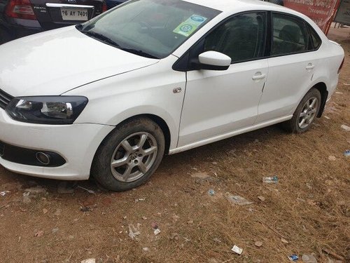 Volkswagen Vento 1.5 TDI Highline 2013 MT for sale in Gurgaon 