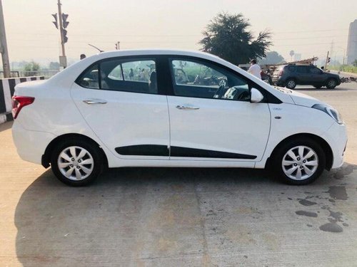 2014 Hyundai Xcent 1.1 CRDi SX MT for sale in Surat