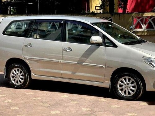 Toyota Innova 2012 MT for sale in Mumbai