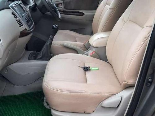 Toyota Innova 2014 MT for sale in Sangli