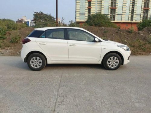 Used 2018 Hyundai i20 AT for sale in Indore 