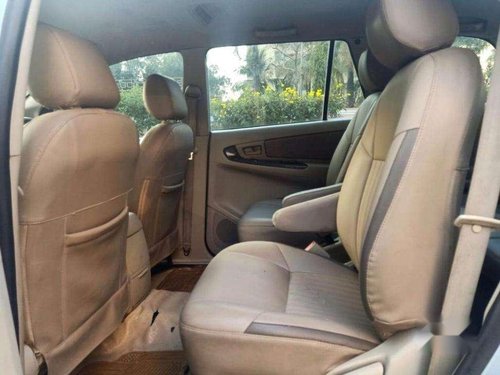 Used Toyota Innova 2010 MT for sale in Mira Road 