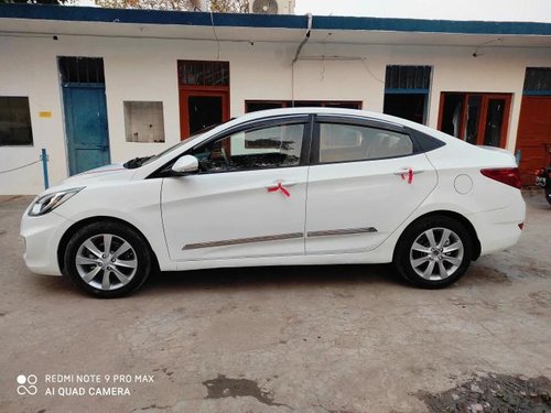 Used 2013 Hyundai Verna MT for sale in Lucknow 