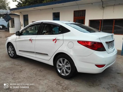 Used 2013 Hyundai Verna MT for sale in Lucknow 