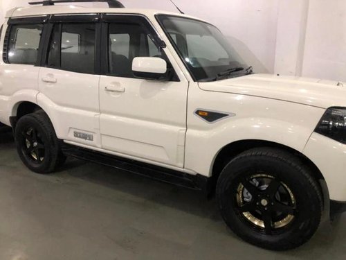 Used Mahindra Scorpio 2017 MT for sale in Ghaziabad