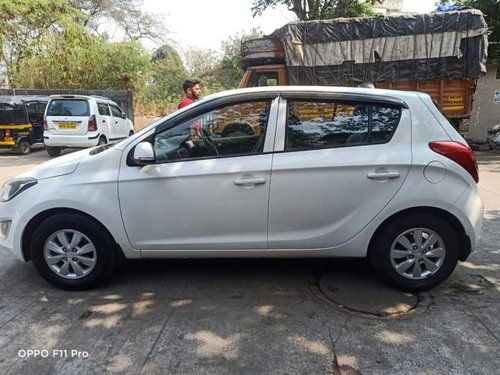 Used 2013 Hyundai i20 MT for sale in Thane 