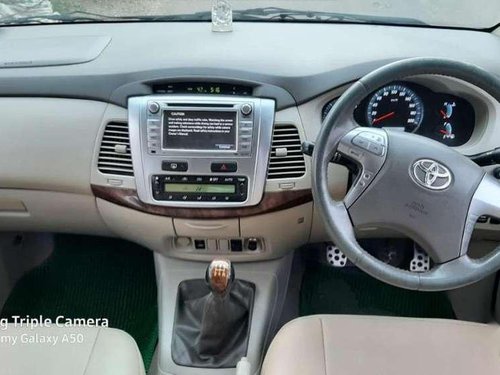 Toyota Innova 2014 MT for sale in Sangli