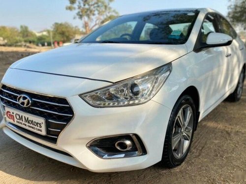 2017 Hyundai Verna 1.6 CRDI SX Option MT in Ahmedabad