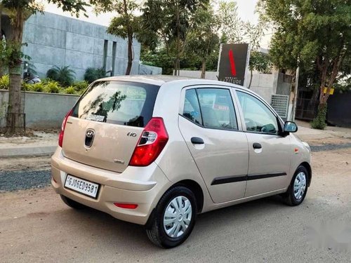 Hyundai i10 Era 2011 MT for sale in Vadodara