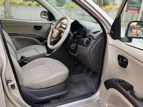 Hyundai i10 Era 2011 MT for sale in Vadodara