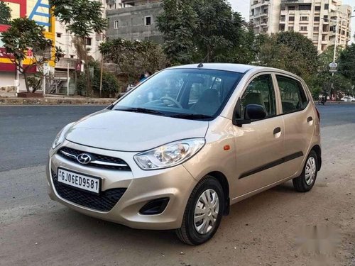 Hyundai i10 Era 2011 MT for sale in Vadodara