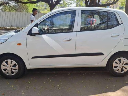 Hyundai i10 Magna 2011 MT for sale in Nashik