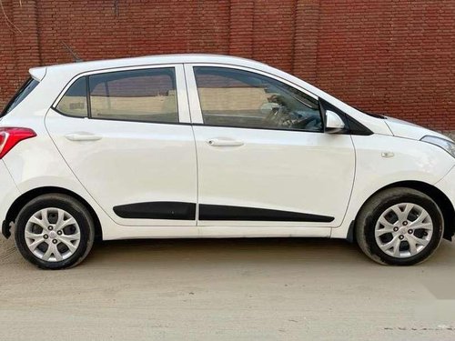 Used Hyundai Grand i10 Magna 2013 MT in Ghaziabad