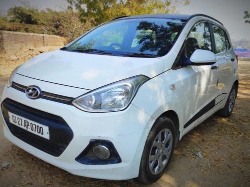 Used 2015 Hyundai i10 Magna MT for sale in Ahmedabad