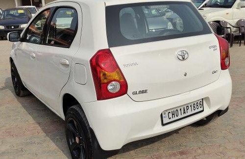 Toyota Etios Liva GD 2012 MT for sale in Chandigarh