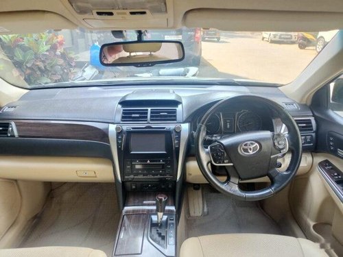 Used 2015 Camry 2.5 Hybrid  for sale in Mumbai