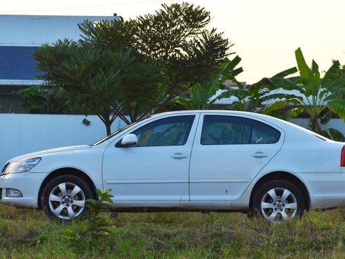 Used 2010 Laura 1.9 TDI MT Elegance  for sale in Coimbatore