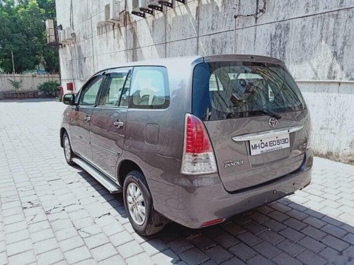 Used 2009 Innova 2004-2011  for sale in Thane