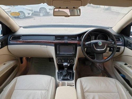 Used 2011 Superb Elegance 1.8 TSI AT  for sale in Mumbai