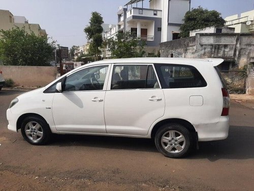 Used 2009 Innova 2.5 VX 8 STR  for sale in Ahmedabad