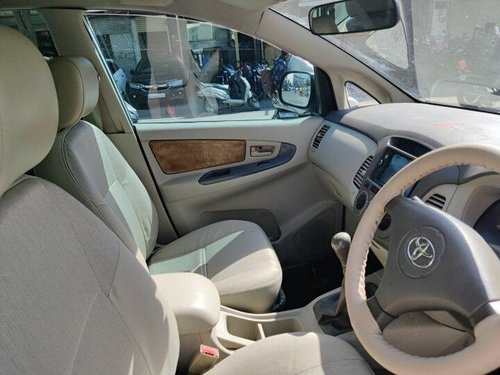 Used 2010 Innova 2004-2011  for sale in Indore