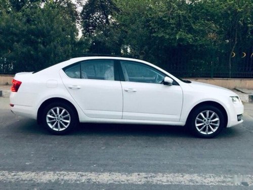 Used 2017 Octavia Style Plus 1.8 TSI AT  for sale in New Delhi