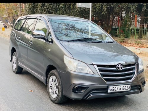 Used 2013 Toyota Innova low price