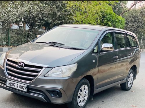 Used 2013 Toyota Innova low price