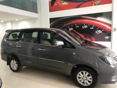 Used 2011 Innova 2.5 VX 7 STR  for sale in Panvel