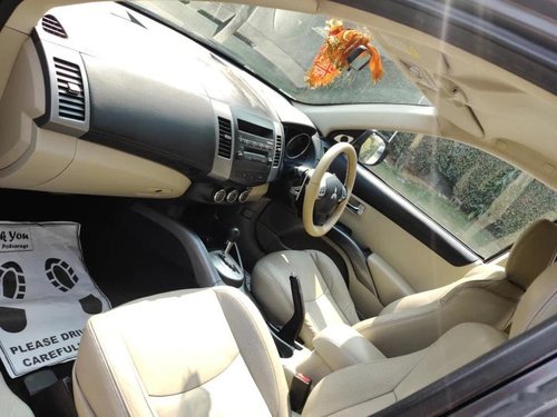 Used 2011 Outlander 2.4  for sale in Gurgaon