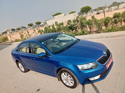 Used 2014 Octavia Ambition 2.0 TDI MT  for sale in Ahmedabad