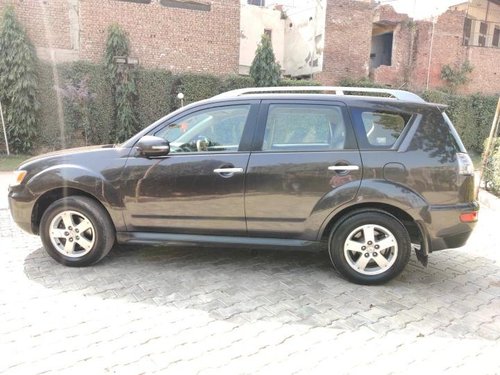 Used 2011 Outlander 2.4  for sale in Gurgaon