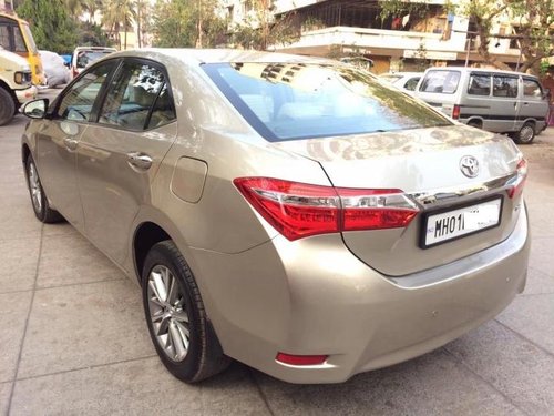 Used 2014 Corolla Altis VL AT  for sale in Thane