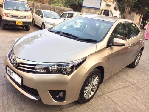 Used 2014 Corolla Altis VL AT  for sale in Thane