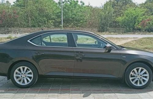 Used 2017 Superb LK 1.8 TSI AT  for sale in New Delhi