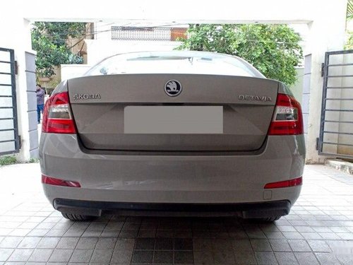 Used 2014 Octavia Ambition 2.0 TDI MT  for sale in Hyderabad