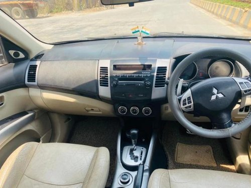 Used 2010 Outlander 2.4  for sale in Mumbai