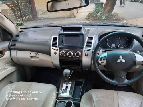 Used 2015 Pajero Sport 4X4 AT  for sale in Kolkata