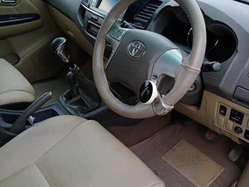 Toyota Fortuner 2012