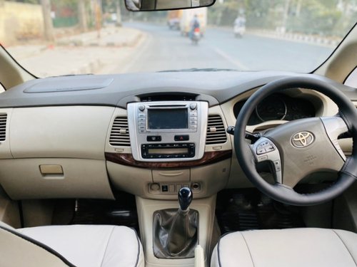 2013 Toyota Innova in North Delhi