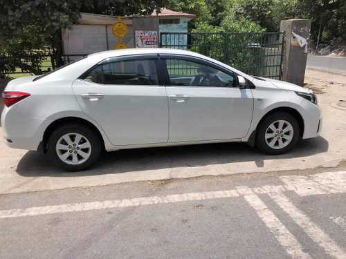 2015 Toyota Corolla Altis for sale at low price