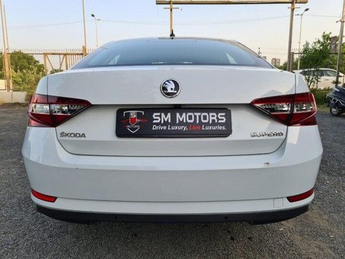 Used 2019 Superb LK 2.0 TDI AT  for sale in Ahmedabad