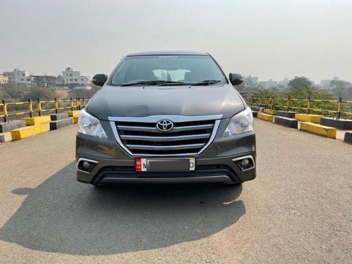 Used 2014 Innova  for sale in Chinchwad