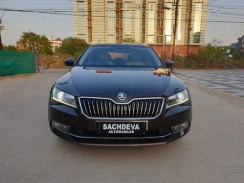 Used 2017 Superb Sportline 1.8 TSI AT  for sale in Indore